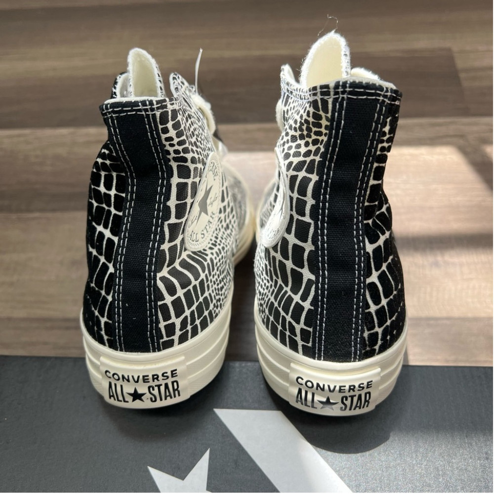 Converse Chuck Taylor All Star Hi - Picture 4 of 5